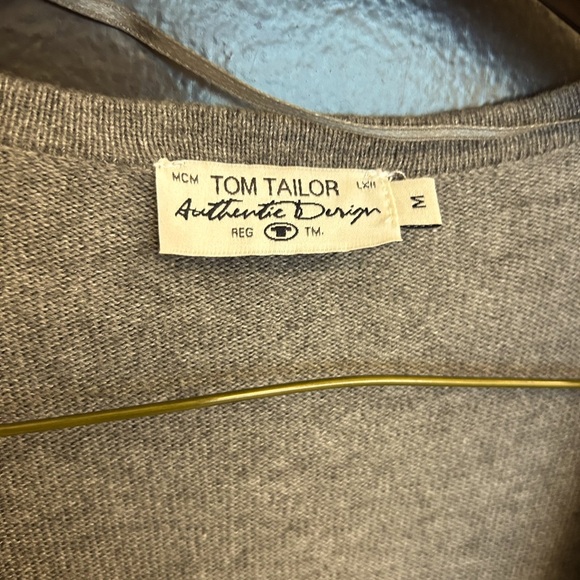 Tom Tailor M dress cardigan combo (one piece attached) in good used condition! - Picture 4 of 10